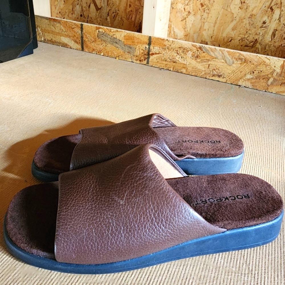 Rockport womens size 8m brown leather slipons